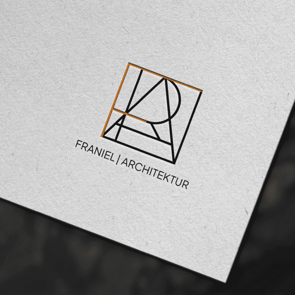Logo von Franiel Architektur: Geometrische Linien in Schwarz, oranger Rahmen, auf papierartigem Hintergrund.